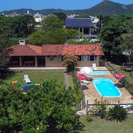 Recanto Praia Azul Бомбиньяс Экстерьер фото